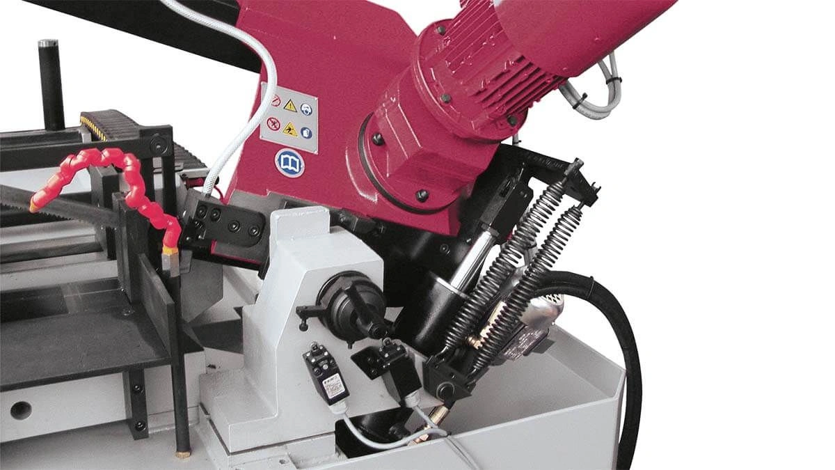 Behringer scharnierzaagmachines