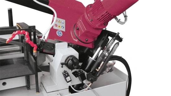 Behringer scharnierzaagmachines