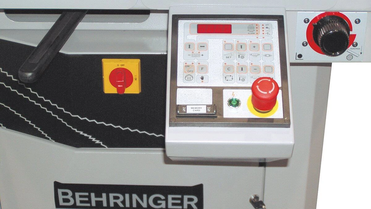Behringer scharnierzaagmachines