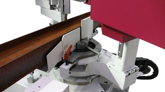 Behringer bandzaagmachines verstek halfautomaat