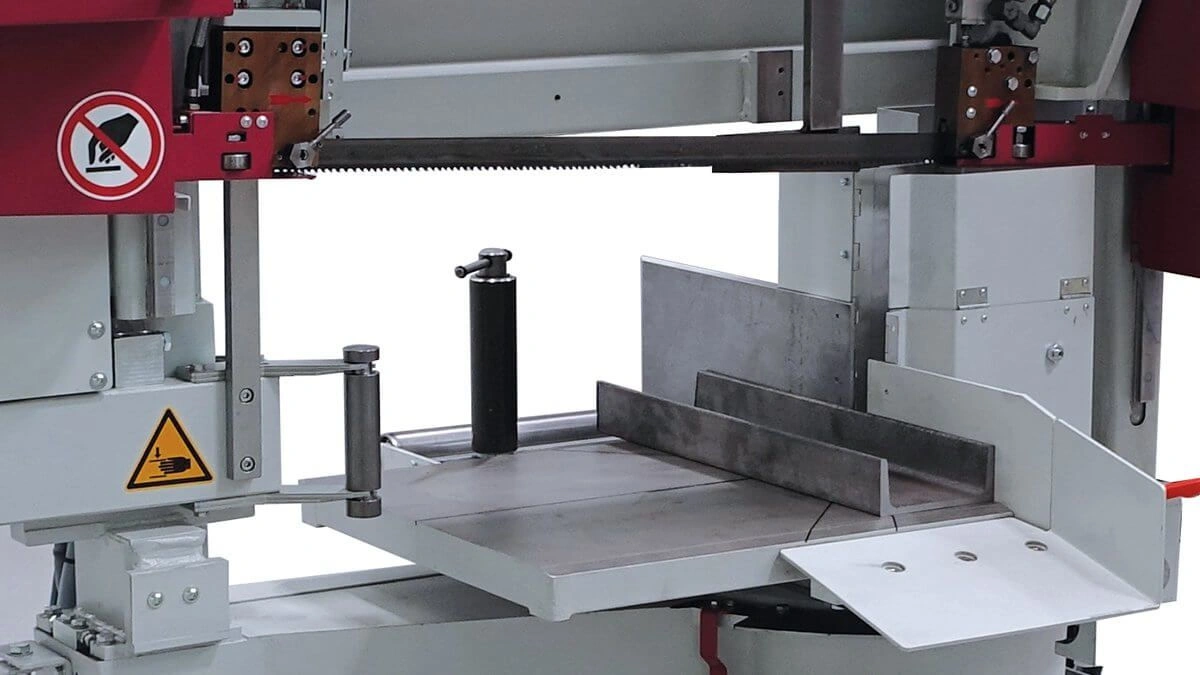 Behringer bandzaagmachines verstek halfautomaat
