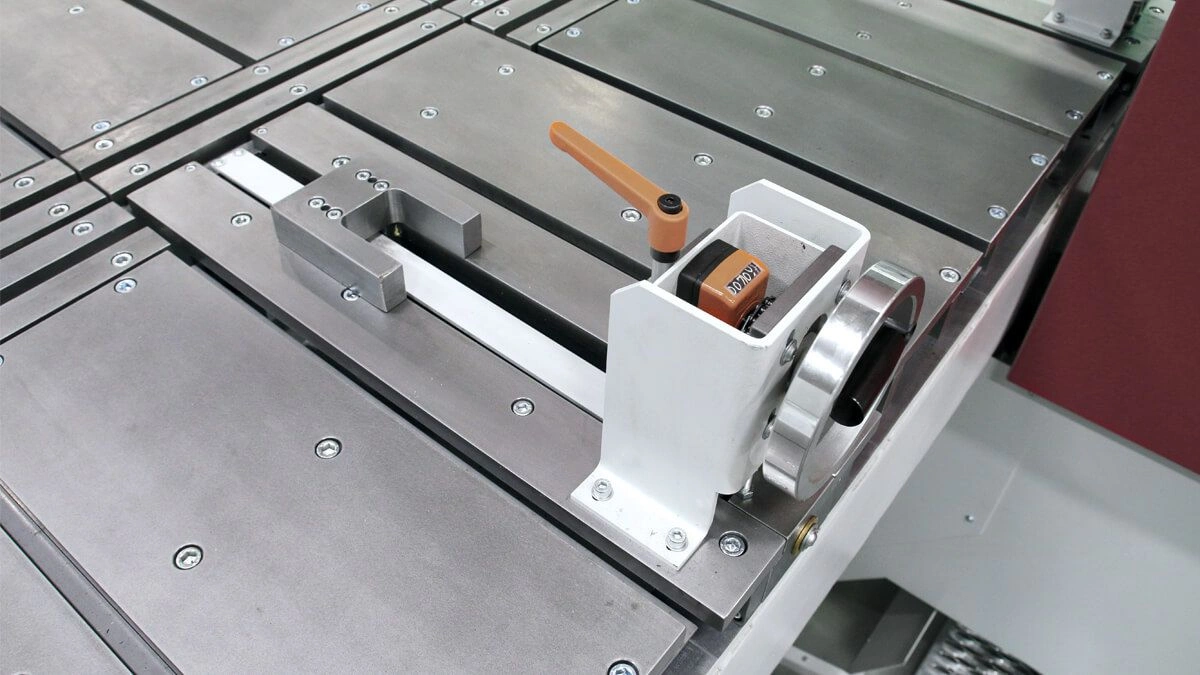 Behringer plaat- en blokzaagmachines